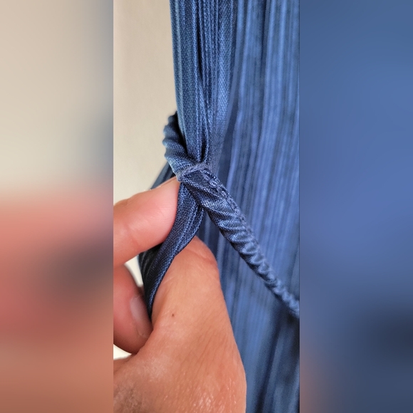 Sincerely Jules - Belted Pleated Maxi Dress - Teal Blue - Size SMALL - Picture 10 of 12